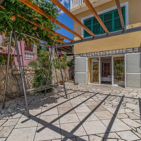Lägenhet Stunning In Crikvenica